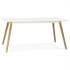 Table blanche de forme rectangulaire avec plateau en bois et pieds en bois massif