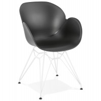 Chaise noire design avec coque solide et confortable et piétement résistant en métal blanc