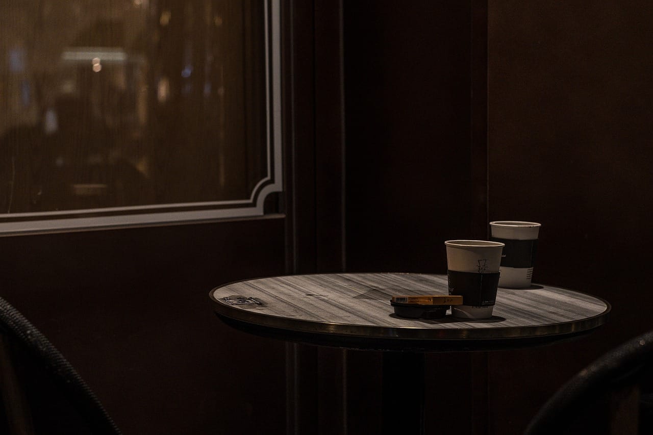 Quelle Hauteur de Table Basse en Verre Trempé Convient Mieux à Votre Canapé ? Quelle Hauteur de Table Basse en Verre Trempé Convient Mieux à Votre Canapé ?