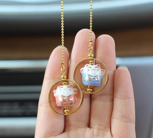Pendentif Maneki Neko en Porcelaine Pendentif Maneki Neko en Porcelaine