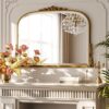 Miroir mural baroque ovale doré 90 x 67 cm