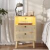 Table de Chevet LED en Rotin et Bois Table de Chevet LED en Rotin et Bois