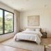Chambre lumineuse et bien entretenue avec moustiquaire a la fenetre