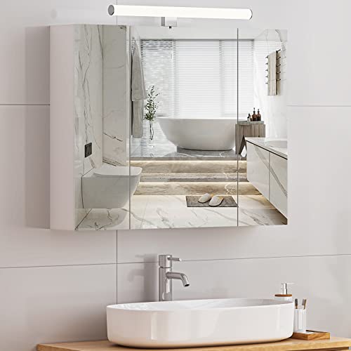 Armoire toilette miroir LED avec prise intégrée Armoire toilette miroir LED avec prise intégrée