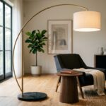 lampadaire design acheté pour éclairer un salon